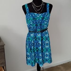 FINAL PRICE DROP!! *NWOT* Cute Summer Dress
